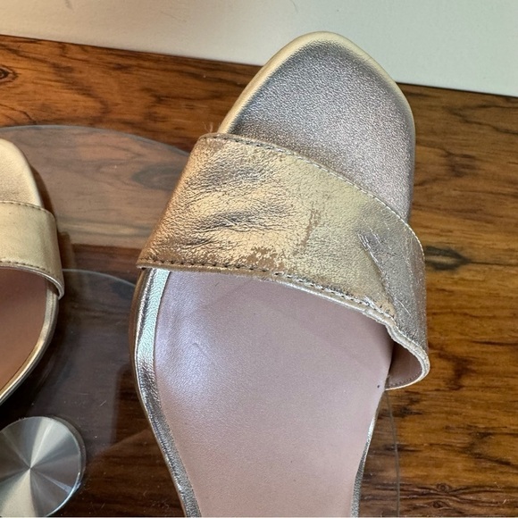 Nordstrom gold metallic Sandals - size 9 - Picture 11 of 16